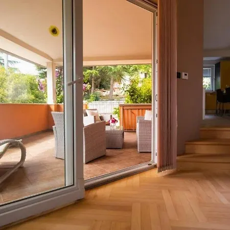 Vintiana ヴィラ *